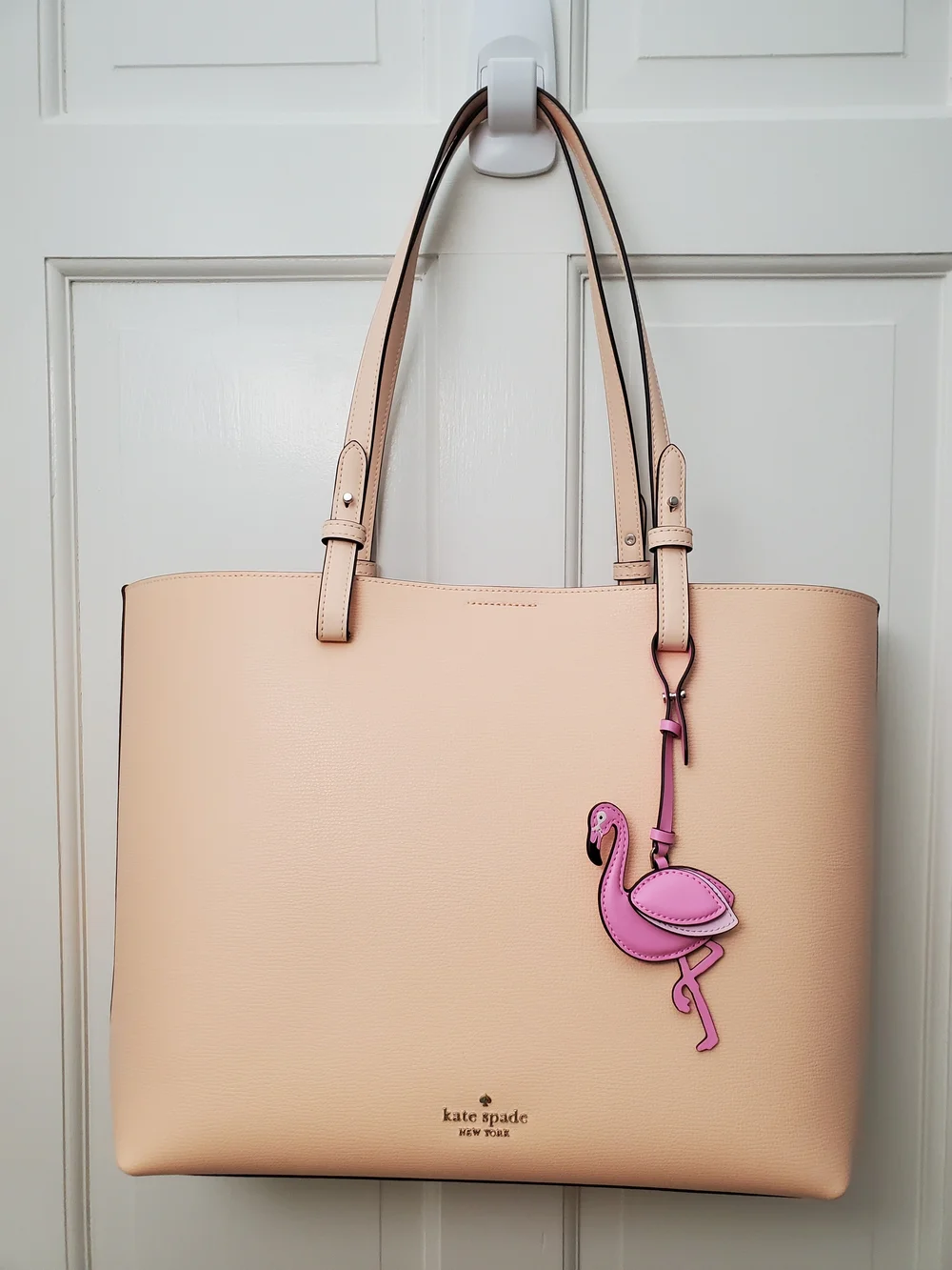 kate spade Tessa Leather Tote Bag w/Flamingo Charm. Crisp Peach. NWT. Msrp: $429